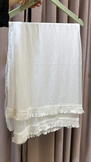 White chiffon dupatta with lace work